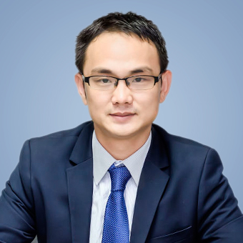 罗红律师