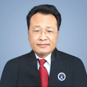 游潘念律师